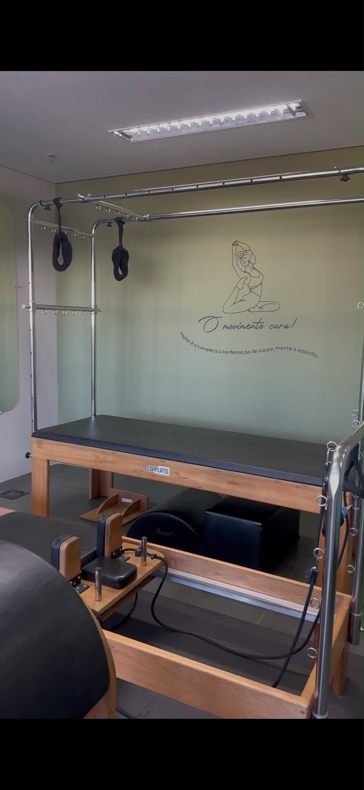 Equipamentos de Pilates — Cadillac e acessórios